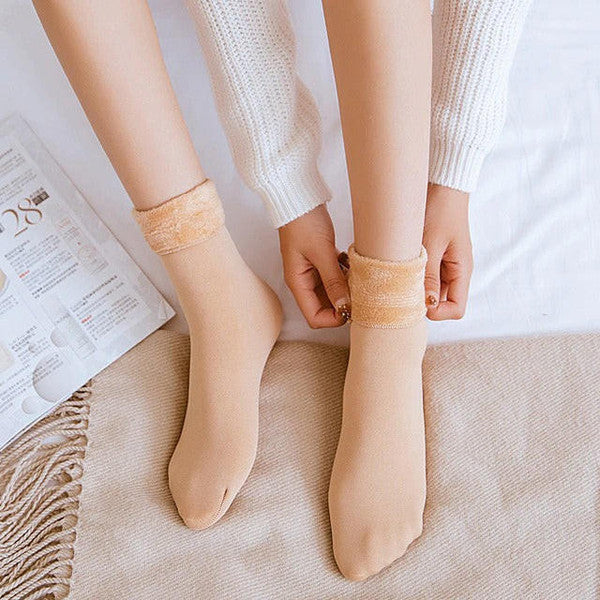 Rayvia Extra Warm Winter Socks for Ultimate Comfort