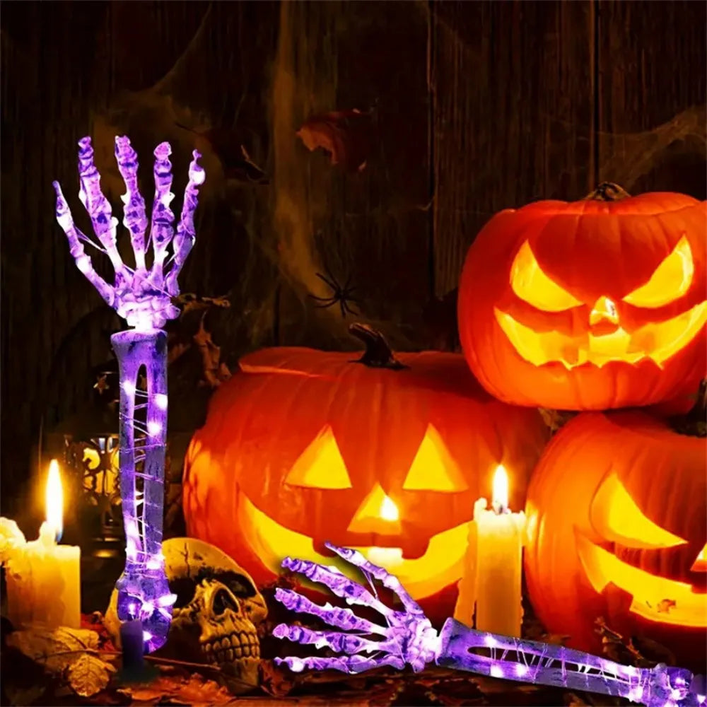 1PC Solar Halloween Skeleton Ghost Hand,used for Halloween,autumn harvest,lawn,garden,courtyard decoration 3