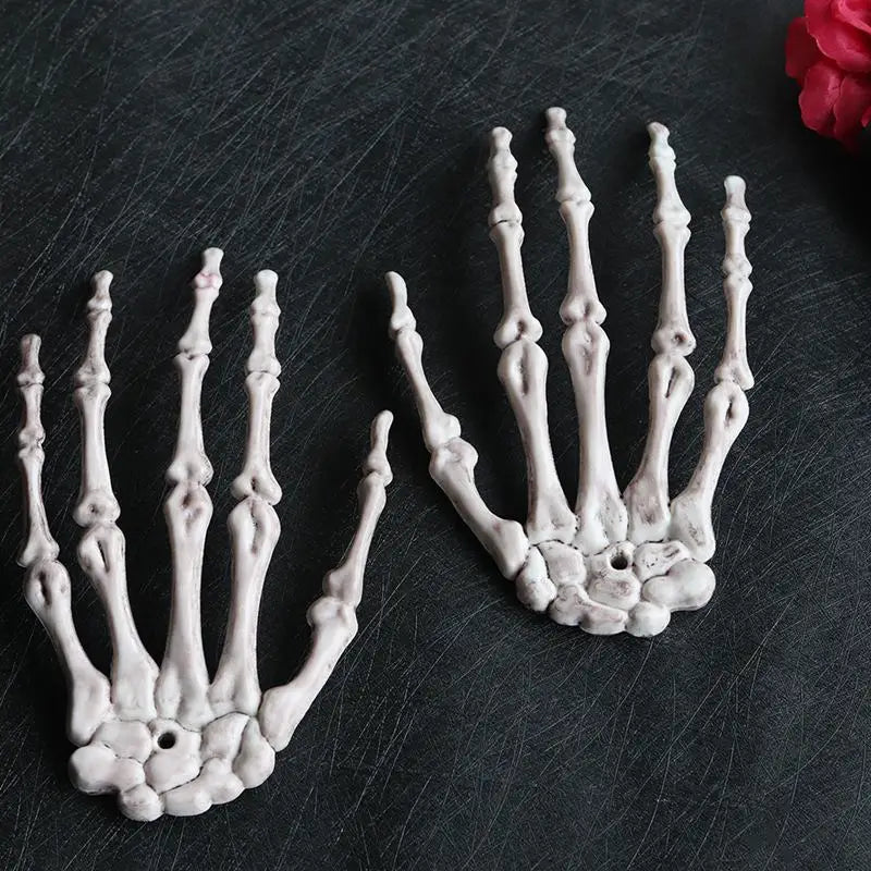1 Pair Skeleton Hands Plastic Human Hand Horror Halloween Decoration Prop Halloween Decor Ghost Carnival Festival Party Supply 1