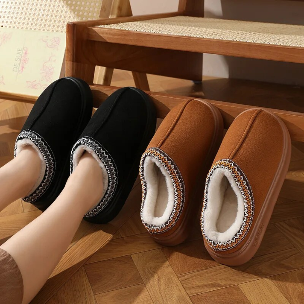 Luxora Fluffy Insole Platform Slippers Winter Slip On Faux Fur Shoes