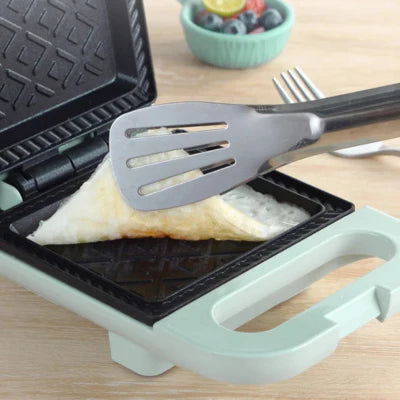 LuxRoyale Electric Sandwich Maker for Perfect Grilled Meals