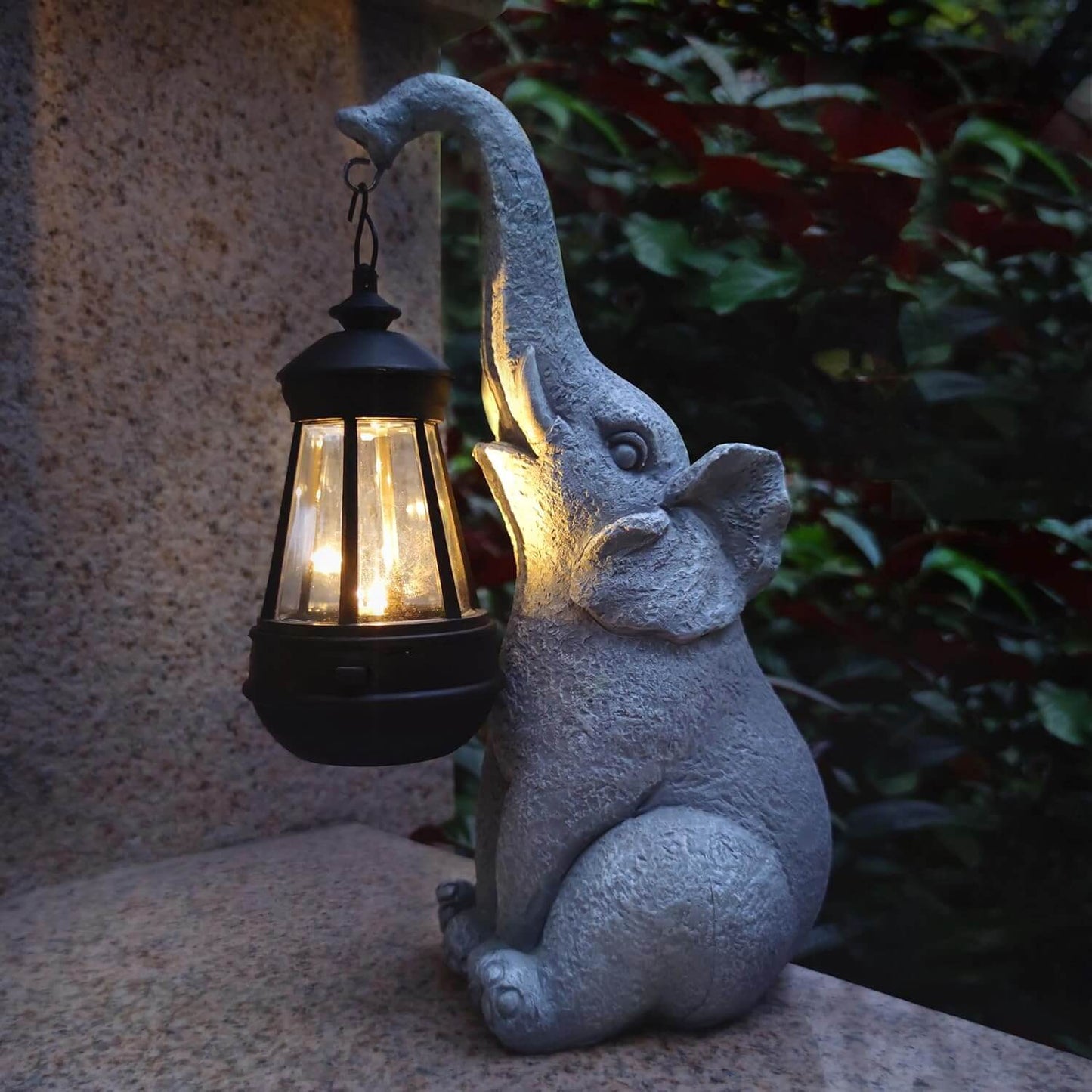 Royallure Elephant Glow Solar Garden Lamp – Resin, Auto-On Warm Ambient Light