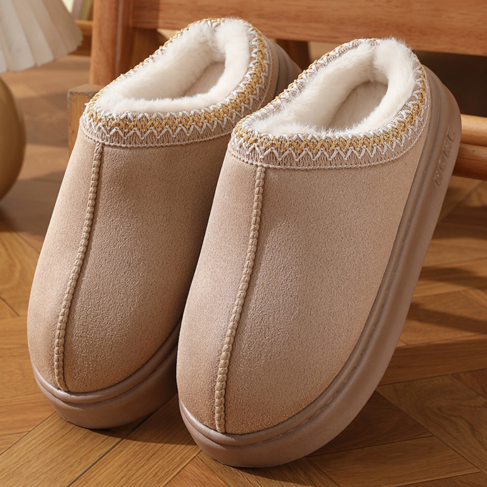 Luxora Fluffy Insole Platform Slippers Winter Slip On Faux Fur Shoes