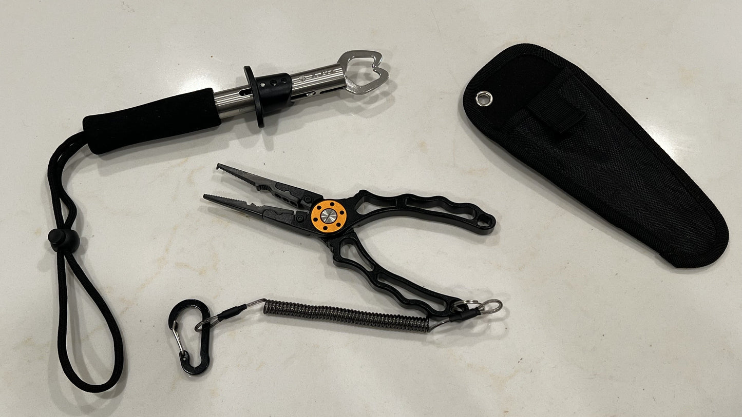 Royaleva Fish Lip Gripper Pliers with Ergonomic Handle