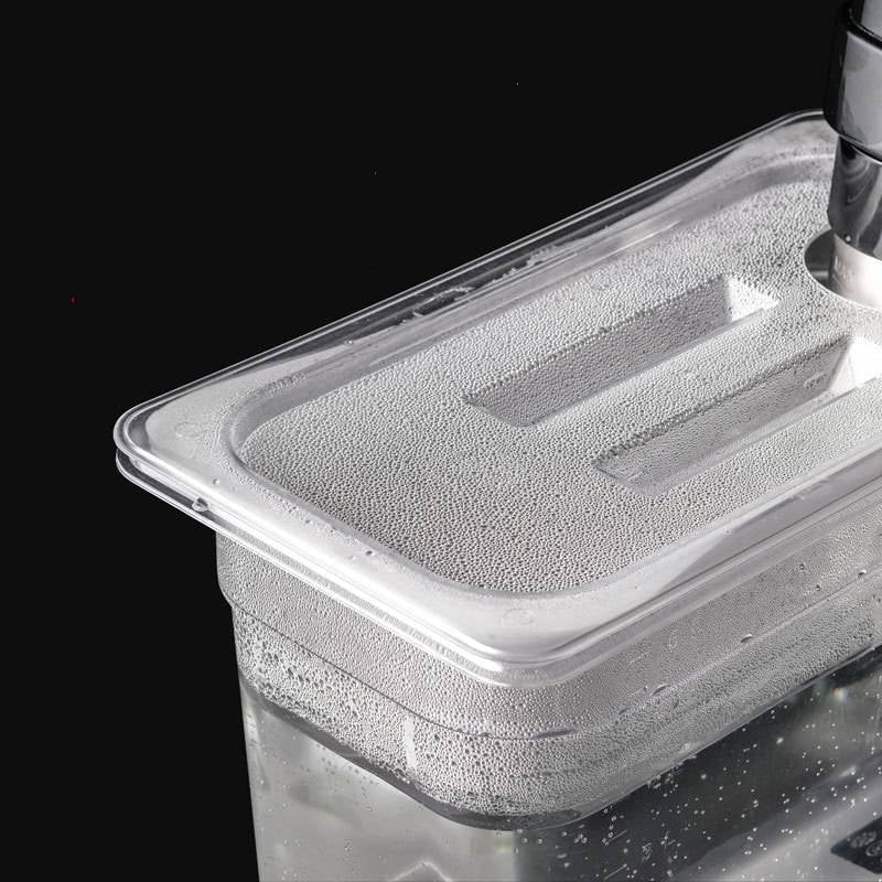 RoyaleGlow Sous Vide Container with Fitted Lid and Scale