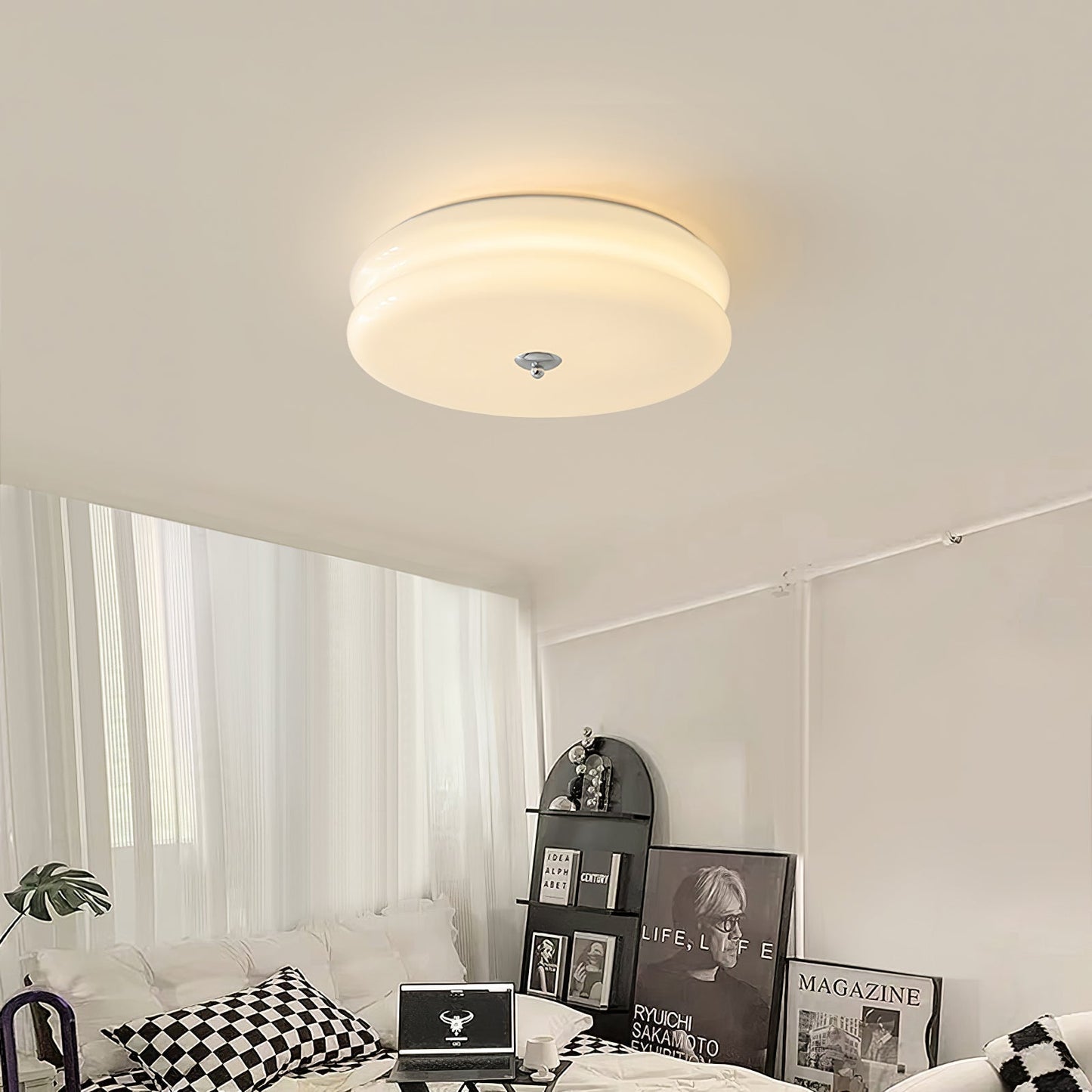 RoyaleGlow Art Deco Vintage Ceiling Light - Elegant Design