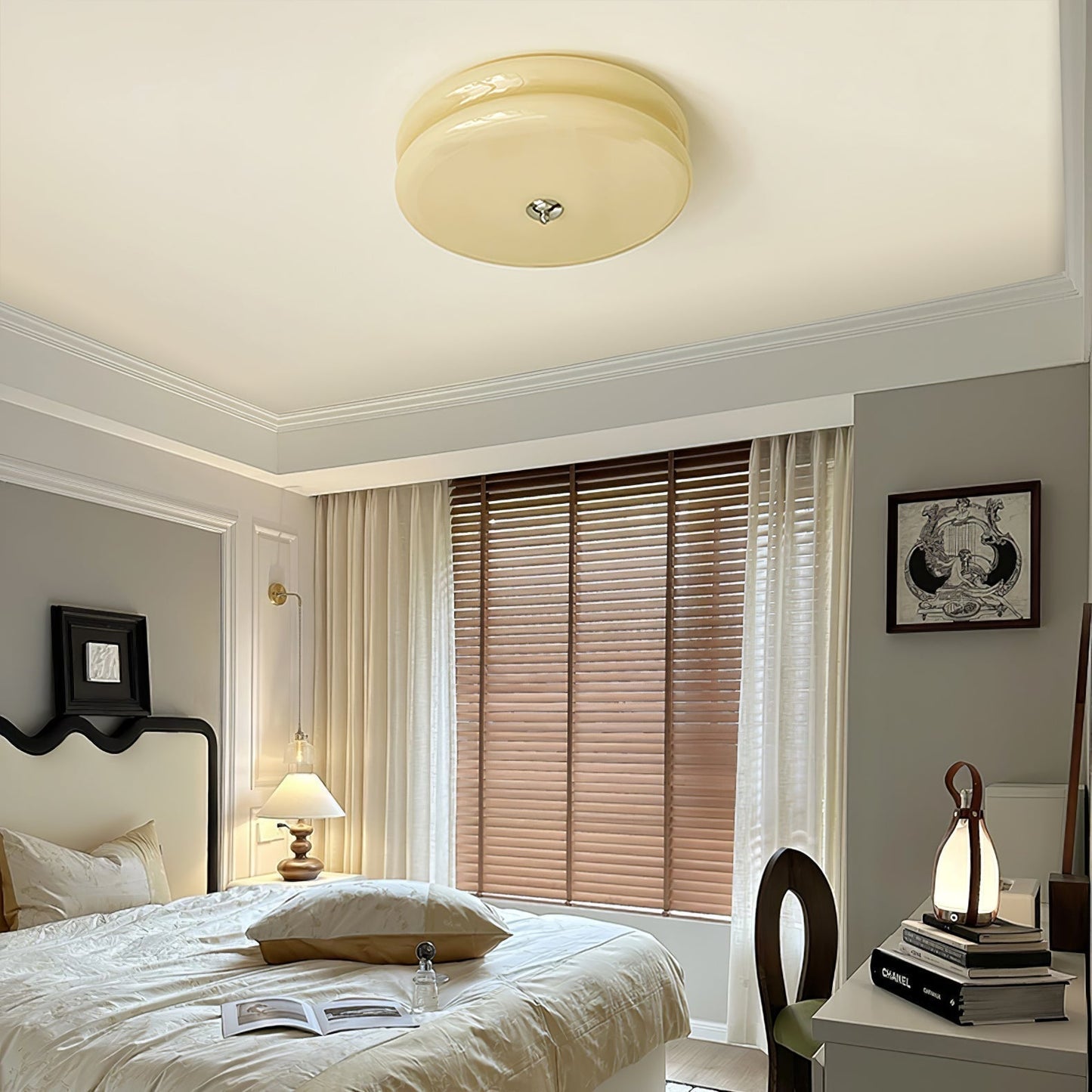 RoyaleGlow Art Deco Vintage Ceiling Light - Elegant Design