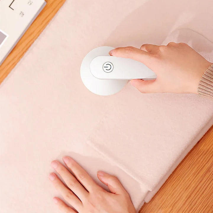 Royaleva Rechargeable Anti Pilling Razor for Fabrics