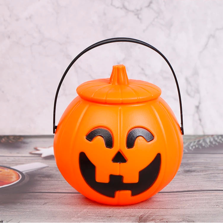 Halloween Party Props Plastic Pumpkin Bucket Decorate Halloween Decoration 13
