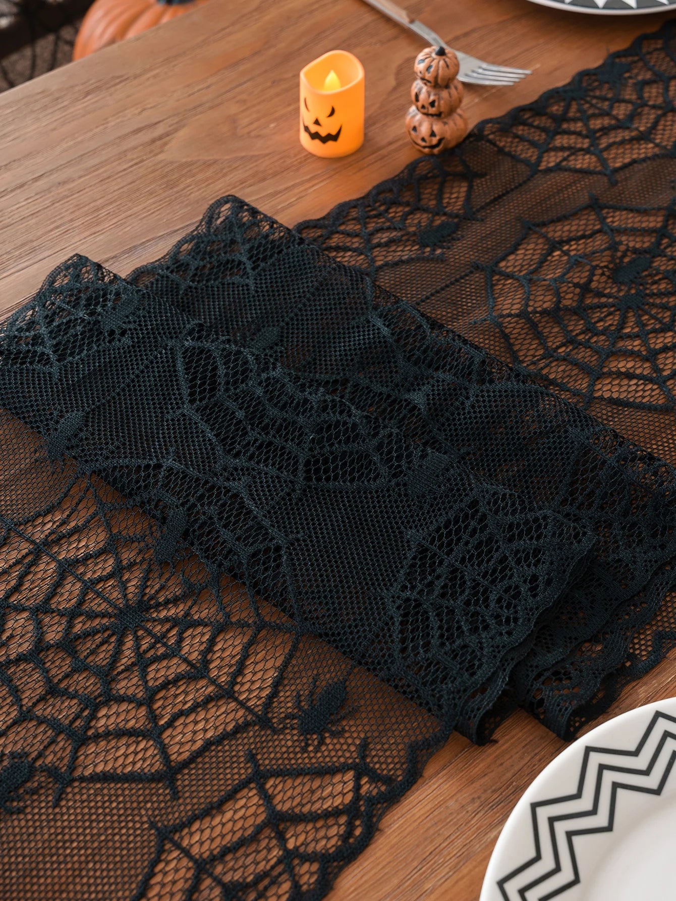 Halloween Small Spider Lace Table Runner for Night Terror Atmosphere Ghost Festival Dining Table Decoration Living Room Kitchen 4