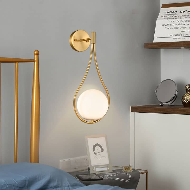 Royallure Modern LED Wall Lamp USB Rechargeable with Remote, Dimmable Nordic Light
