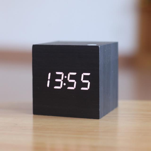 Modern Digital Wood Clock 0