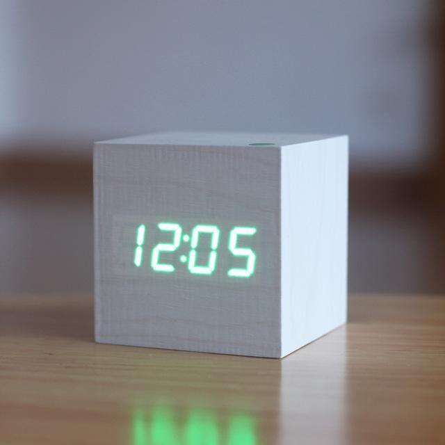 Modern Digital Wood Clock 8