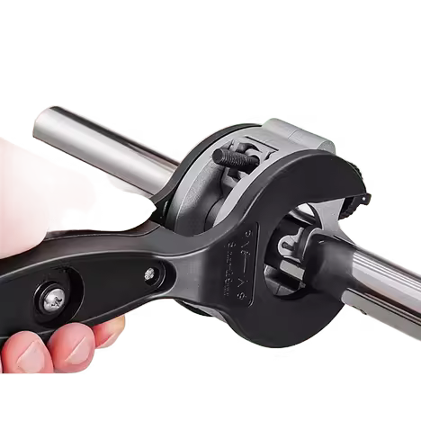 Lumora Heavy-Duty Ratchet Pipe Cutter 8–29mm – 360° Head Manual Plumbing Tool