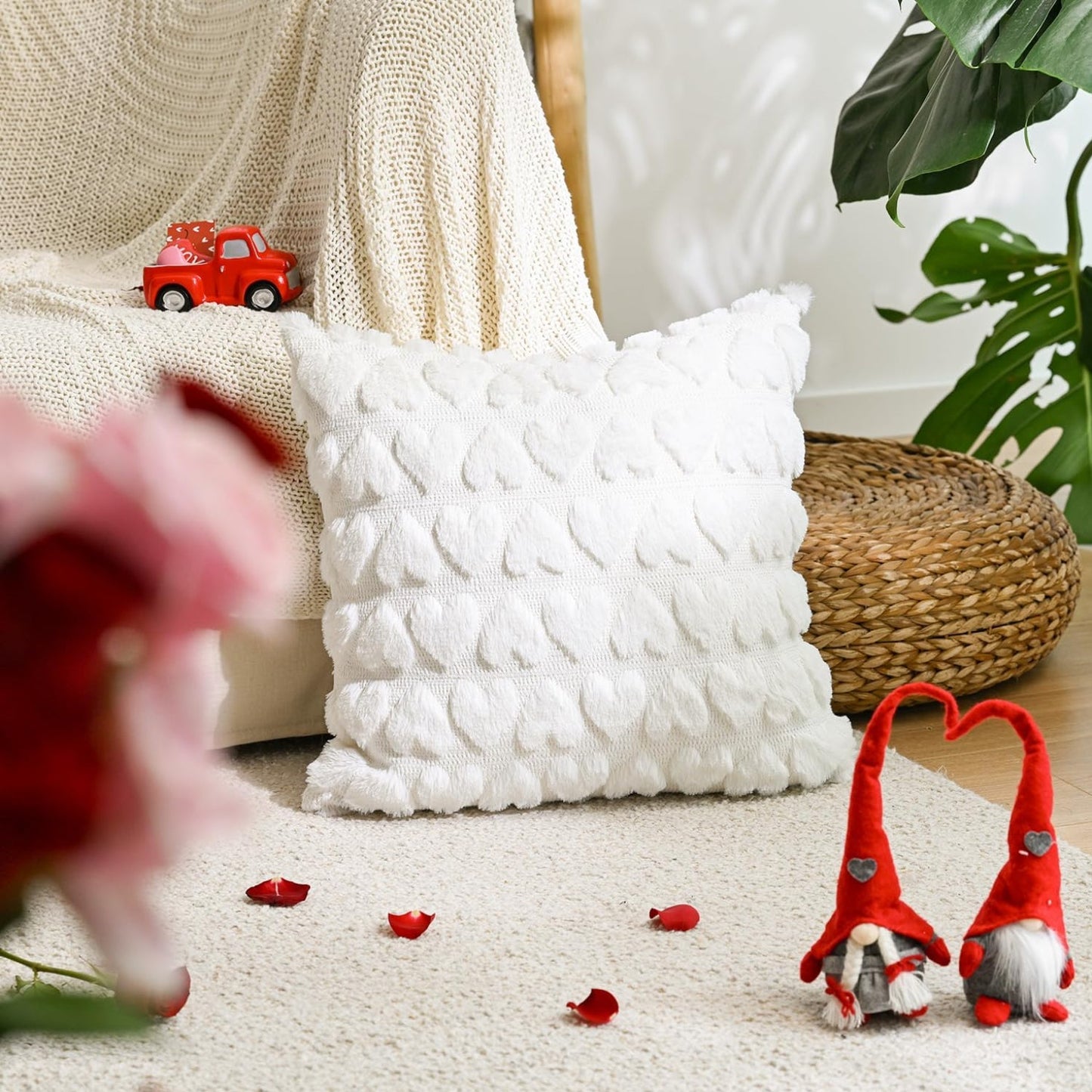 Royallure Heart Throw Pillow Covers Set of 2, Soft Faux Fur Decorative Couch Pillows 9