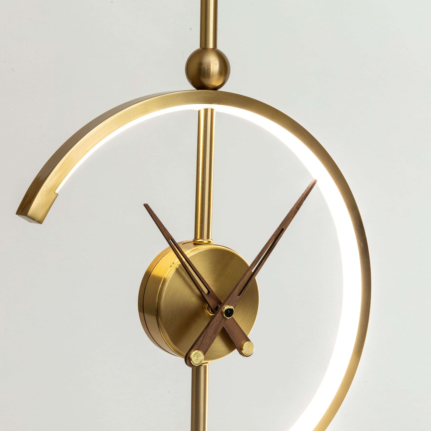 Royallure Rechargeable LED Lamp Clock with Wireless Charging – Modern Design for Home and Office 7