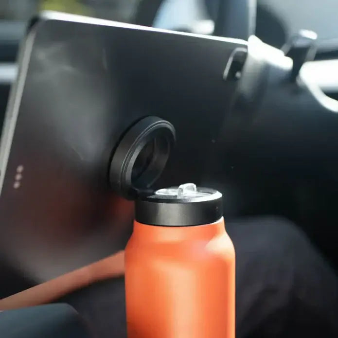 Royallure Magnetic Water Bottle – Insulated, Phone-Holding, Leak-Proof Design