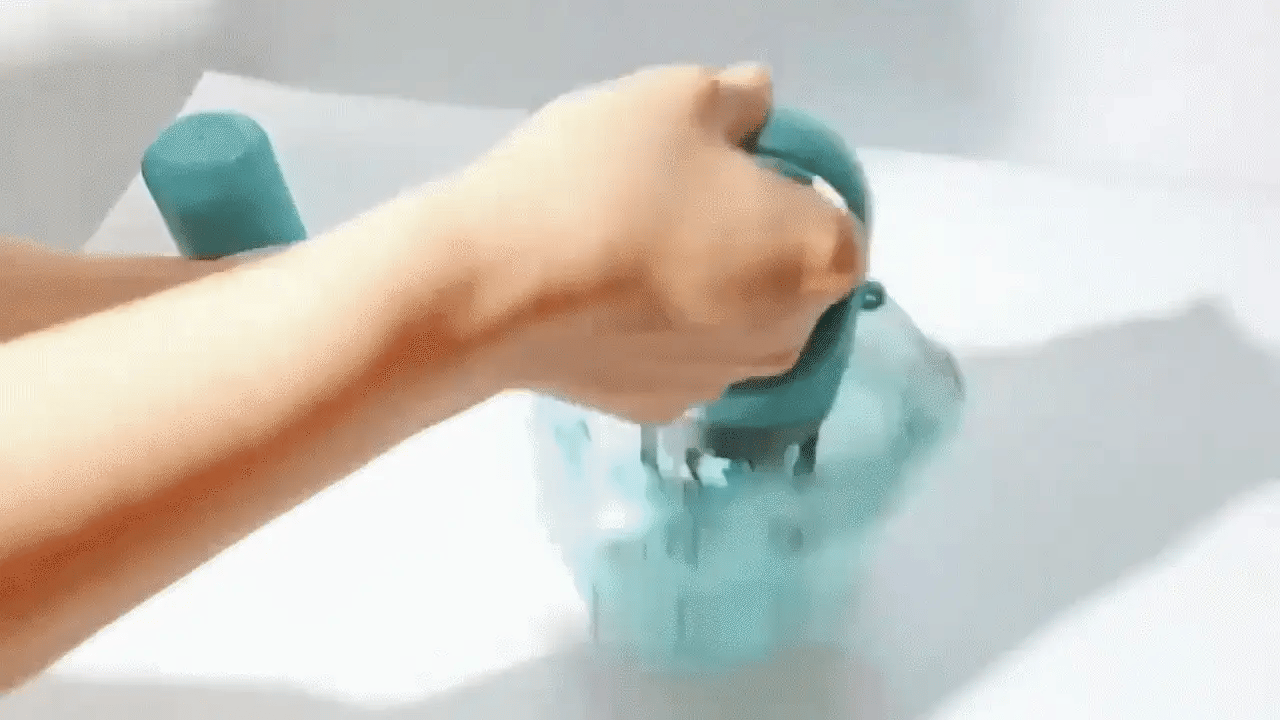 RoyaleGlow Portable Pooper Scooper with Built-In Bag Dispenser