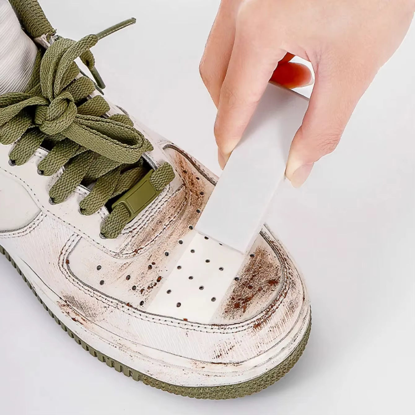 Luxora Sneaker Eraser for Effortless Shoe Cleaning