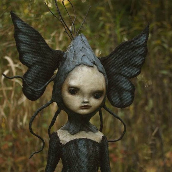 Luxora The Dark and Bizarre Art – Creepy Witch Sculptures