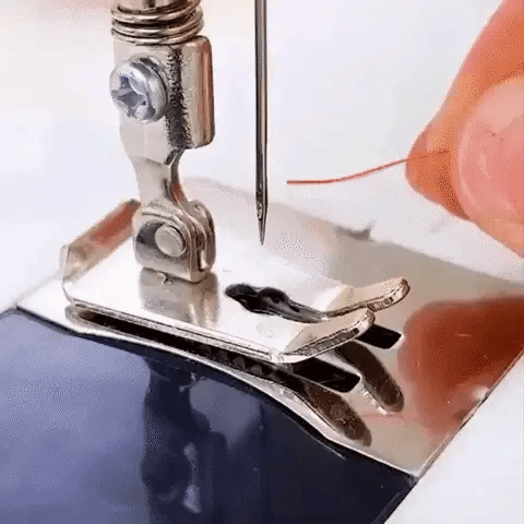 Luxora Easy Threader - Fish Type Sewing Machine Needle Threader