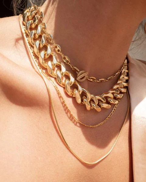Royaleva 18K Gold Cuban Chunky Chain Necklace 17.5"