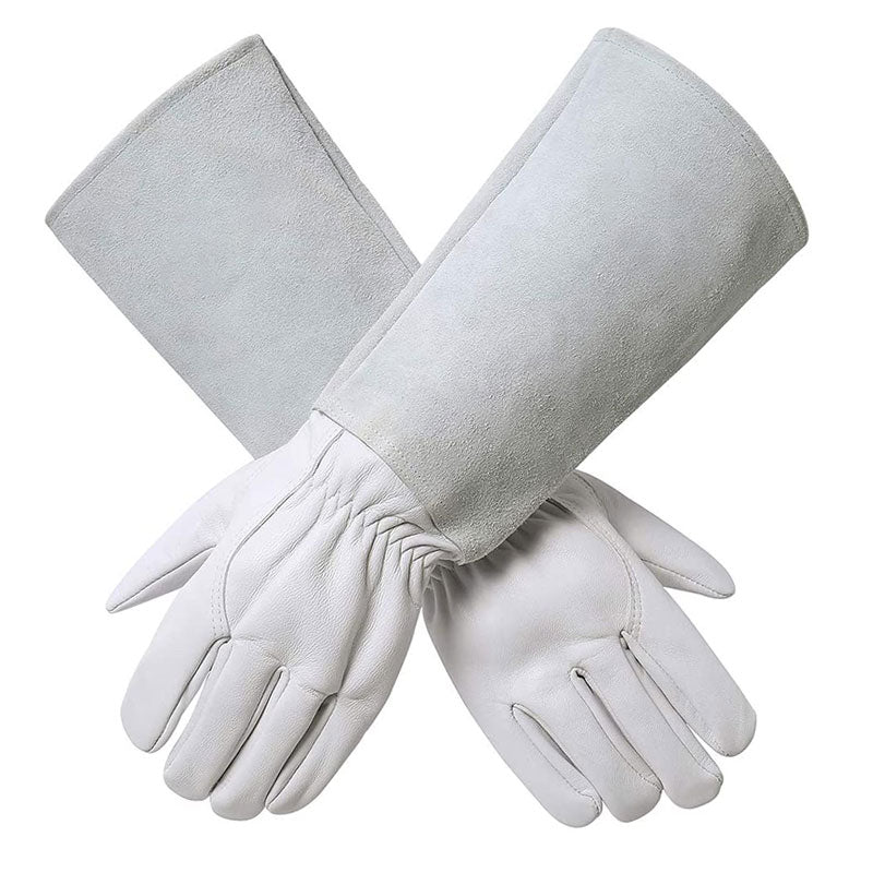 RoyaleGlow Multifunctional Garden Gloves for Superior Comfort