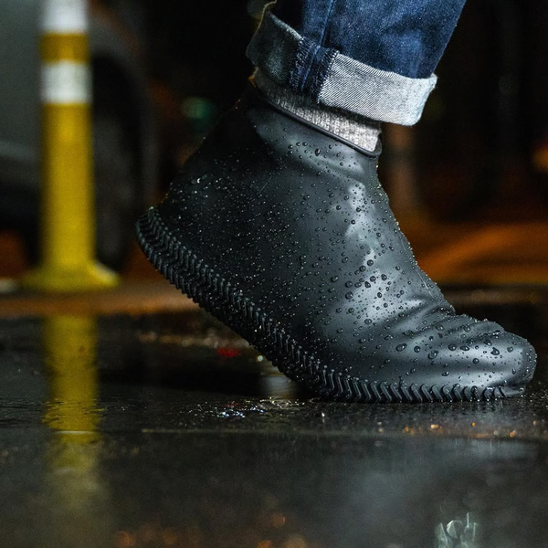 LuxRoyale Ultra-Durable Silicovers Non-Slip Shoe Covers