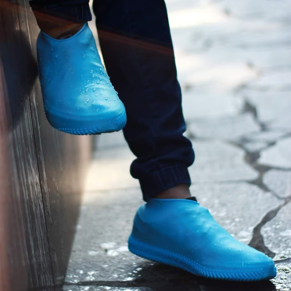 LuxRoyale Ultra-Durable Silicovers Non-Slip Shoe Covers