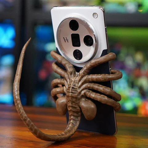 Rayvia Horrible Facehugger Phone Holder for All Phones