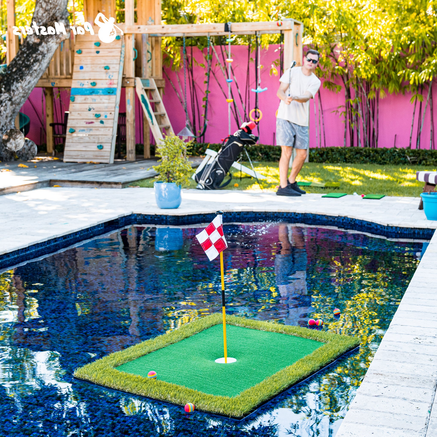 Luxora Floating Golf Putting Green Turf with Floating Balls