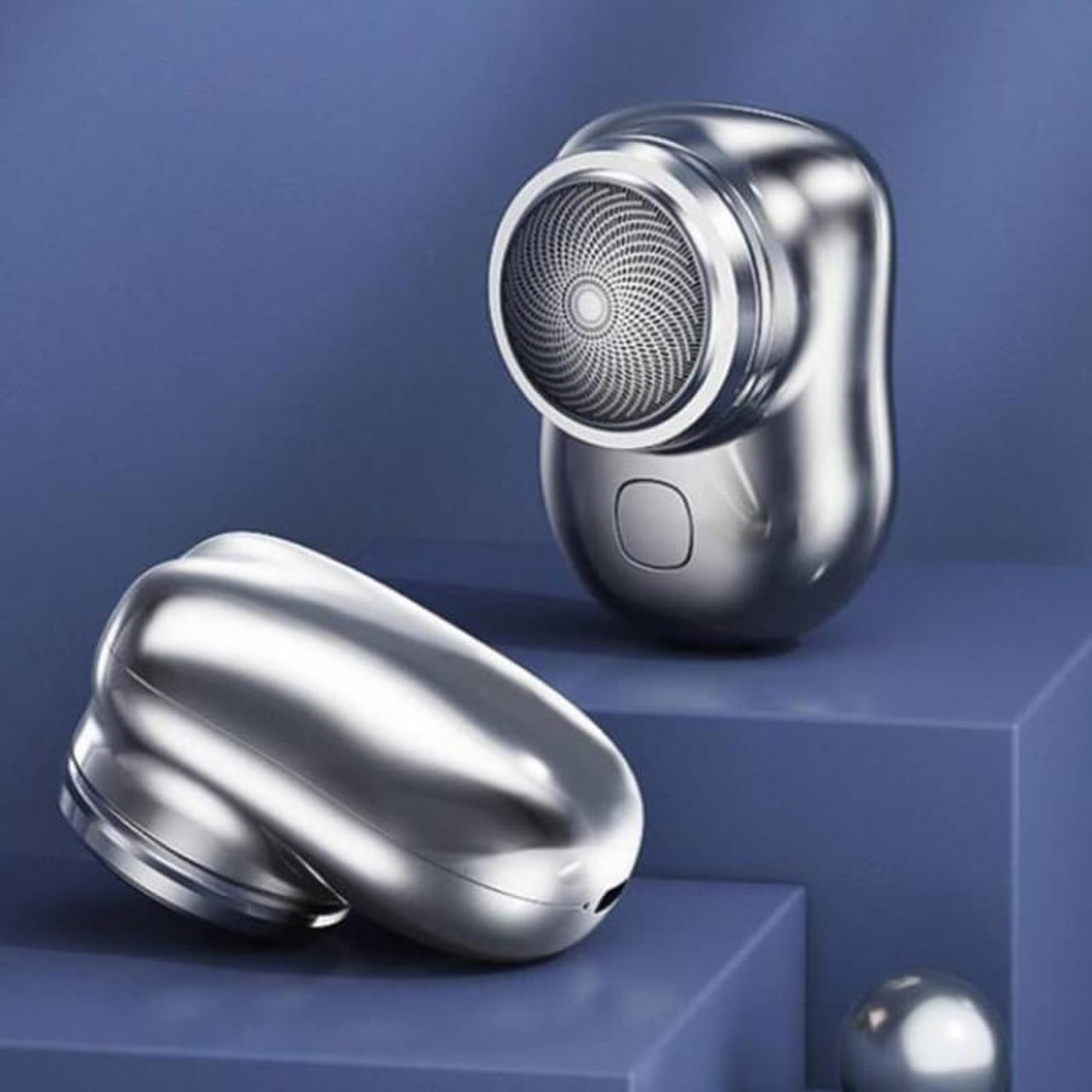 RoyaleGlow Men's Mini Electric Shaver for Smooth Shaving