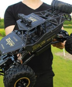 Luxora 4×4 Rock Crawler Monster Truck Remote Control