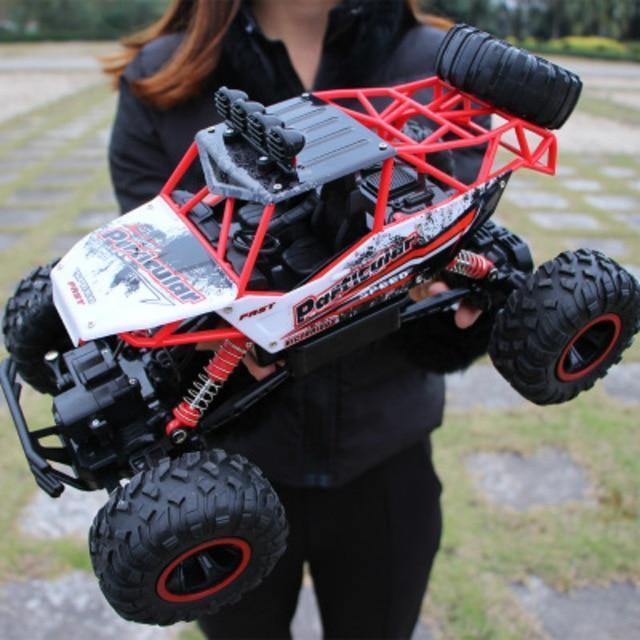 Luxora 4×4 Rock Crawler Monster Truck Remote Control
