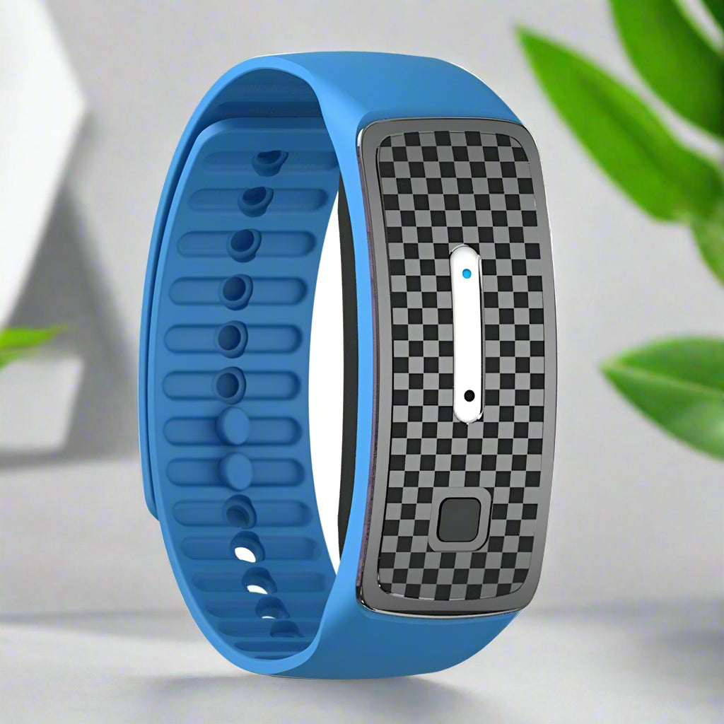 ltrasonic mosquito repellent bracelet with USB charging. Safe, chemical-free protection for kids, pets, and pregnant women. 150-hour battery life, portable design for indoor and outdoor use.