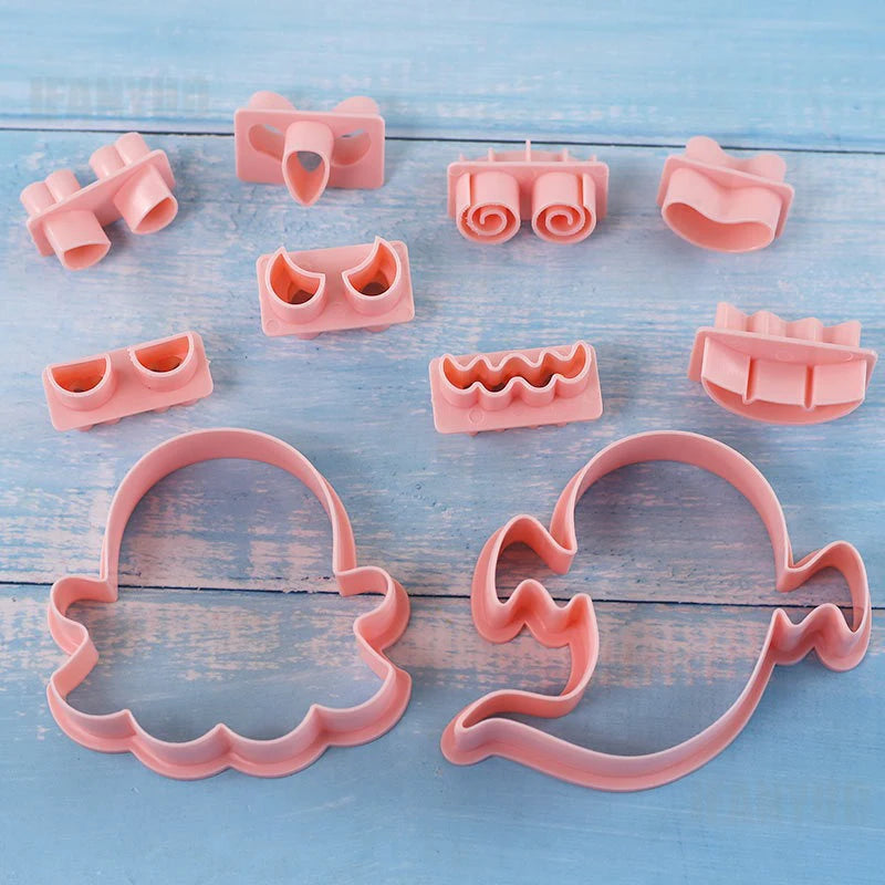 10Pcs/ Set Halloween Cookie Cutters DIY Ghost Face Biscuit Fondant Embosser Stamp Cake Decorating Tool Baking Supplies 4
