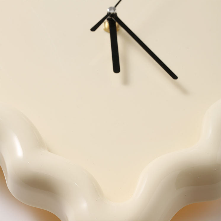 Lumora Sculptural Wall Clock with Wavy High-Gloss Frame