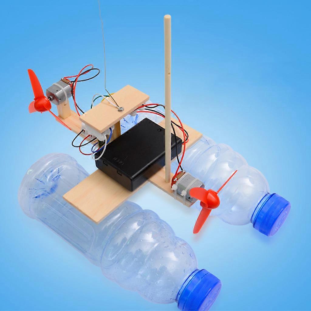 Wooden RC Boat Toy – Educational Remote Control Boat for Kids with Easy Assembly & Durable Wooden Construction