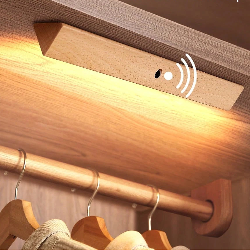 LuxRoyale Wood LED Under Cabinet USB Rechargeable Light with Motion Sensor