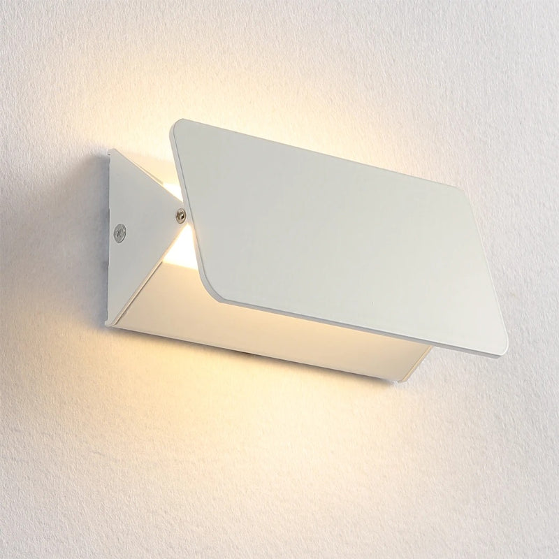 Rayvia Modern Designer LED Wall Sconce for Elegant Ambient Lighting