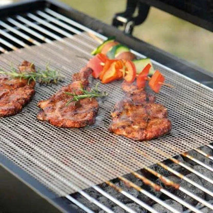 Royaleva Non-Stick Grill Mat for Easy BBQ Cooking
