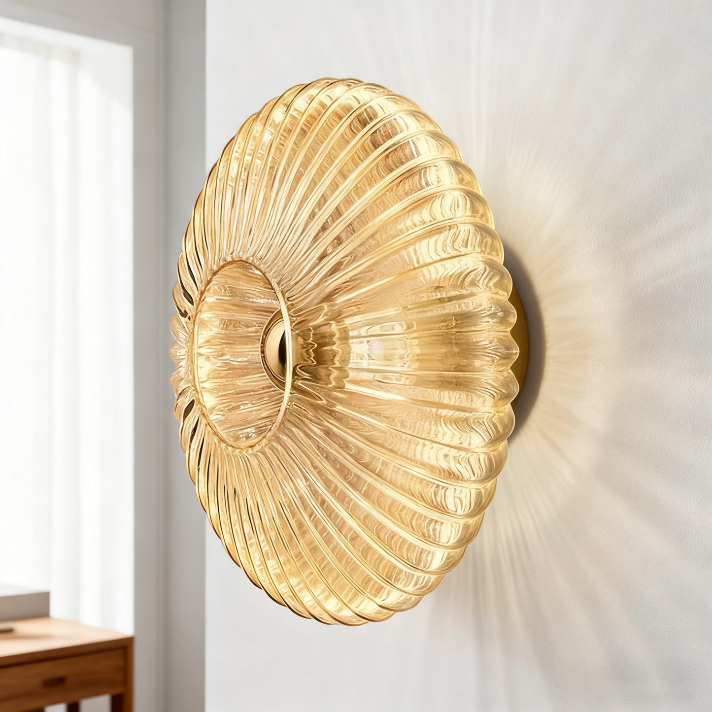 Royaleva Luxury Ribbed Glass Wall Sconce for Designer Home Lighting
