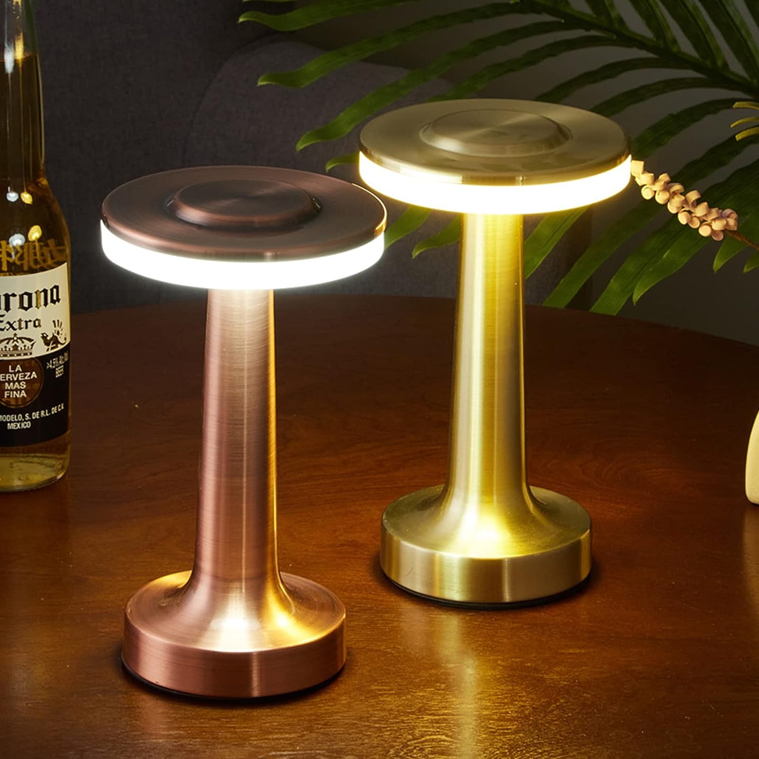 Royaleva Retro Bar Table Lamp - Classic Metallic Accent Light - Gold