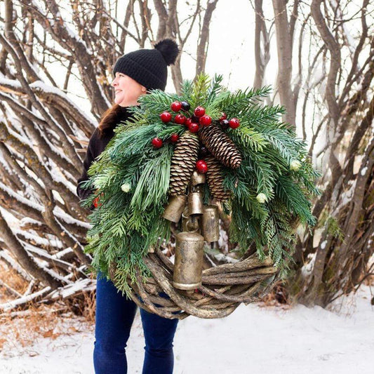 Luxora Farmhouse Christmas Wreath, Boho Holiday Decor