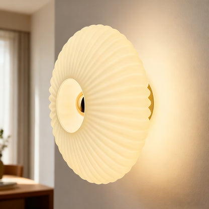 Royaleva Luxury Ribbed Glass Wall Sconce for Designer Home Lighting
