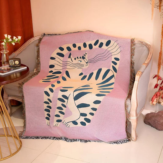 RoyaleGlow Artful She Tiger Throw Blanket 130x160 cm