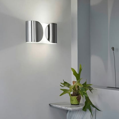 LuxRoyale Delicate Italian Simple Led Wall Lamp