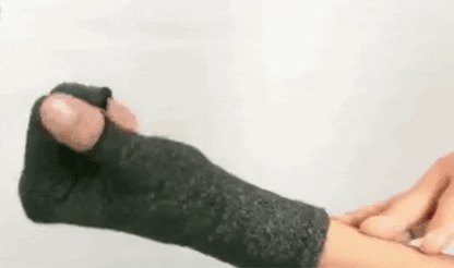 Royaleva Compression Gloves for Arthritis Pain Relief