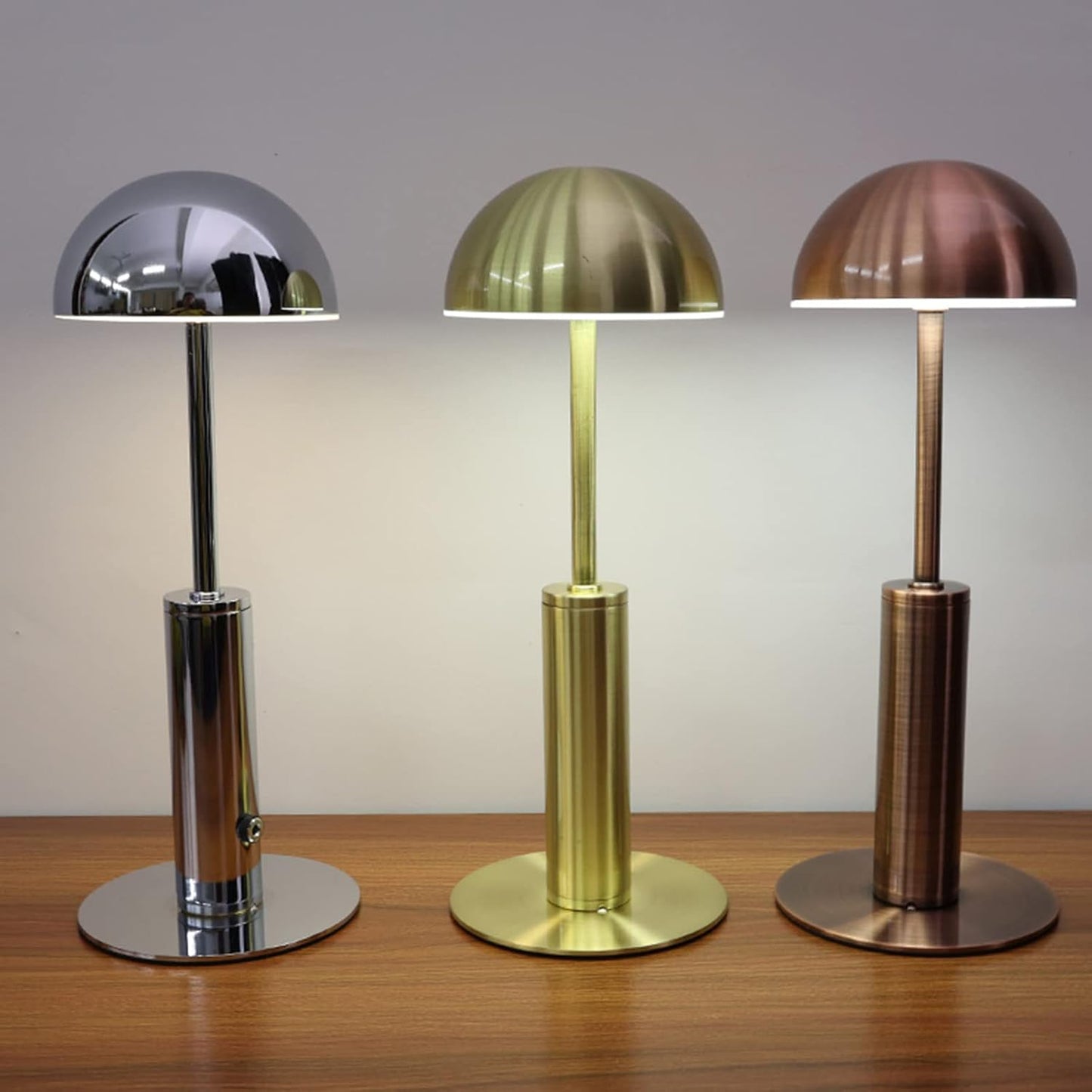 RoyaleGlow Cordless Table Lamp – Dimmable Warm Light for Any Space