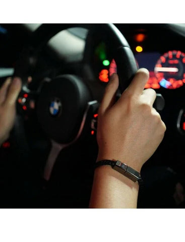 Luxora Charging and Data Sync Bracelet for Mobile Devices